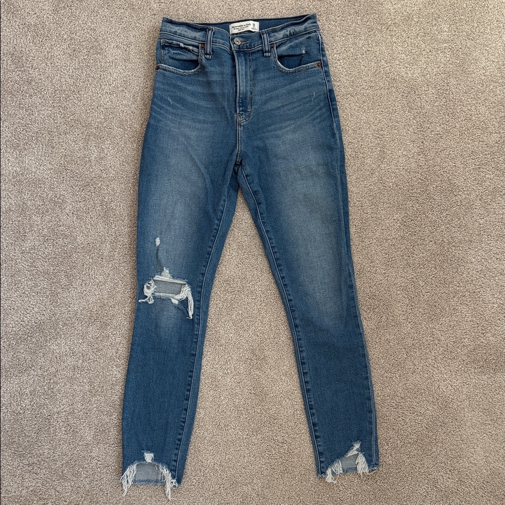 Abercrombie & Fitch The Super Skinny Ankle High Rise